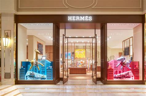 how to shop at hermes